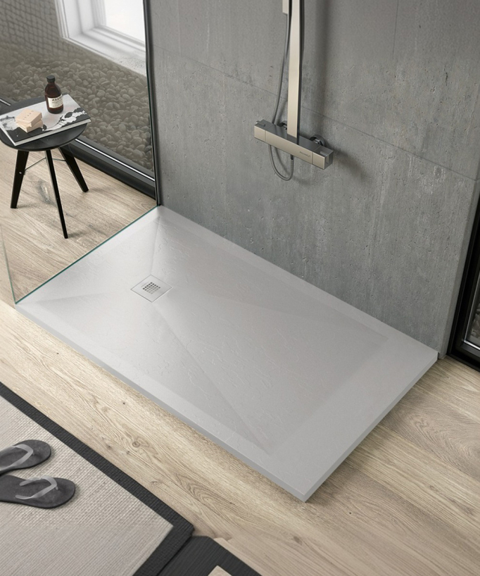 Piatto doccia Grigio 7035, finitura ardesia Stone Plus, griglia colorata