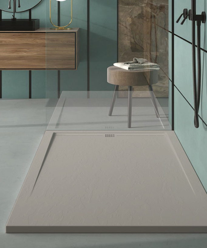 Piatto doccia Sable, finitura Ardesia Stone CACH, griglia colorata
