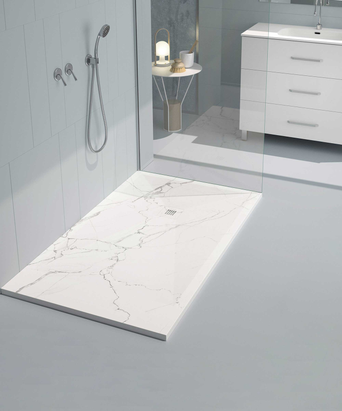 Piatto doccia Marbre Blanc , finitura Liscia Stone 3D, griglia colorata