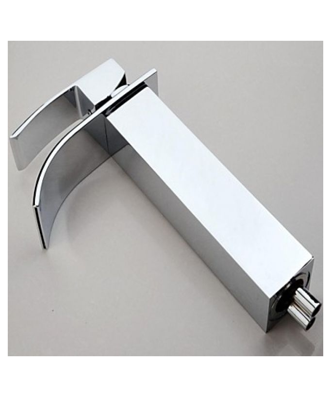 Robinet salle de bain robuste avec mitigeur, style contemporain et finition en métal chromé