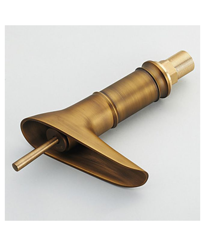 Rubinetto lavabo con beccuccio a cascata, finitura ottone