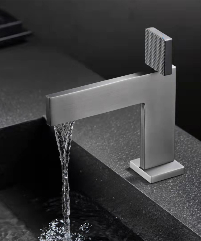 Miscelatore di design per lavabo senza regolatore di portata - Kyra