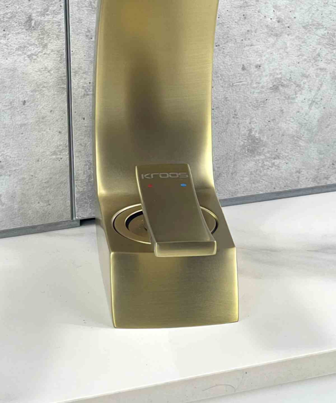 Miscelatore lavabo con bocca arrotondata - Skyros