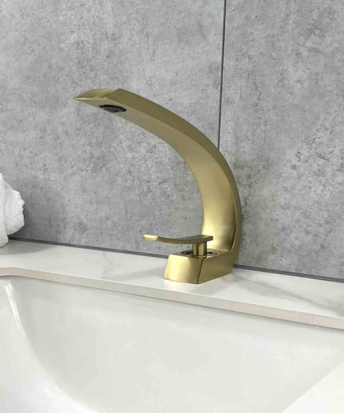 Miscelatore lavabo con bocca arrotondata - Skyros