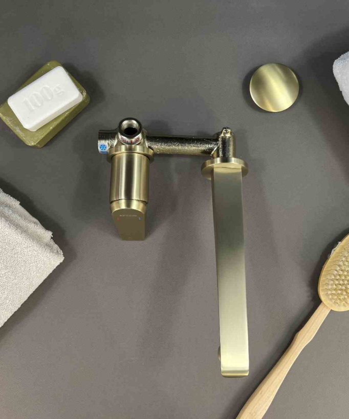 Miscelatore lavabo a parete - Ptolémée