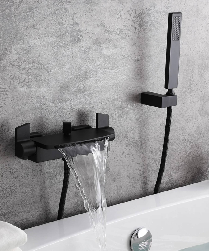 Rubinetto miscelatore per vasca-doccia a muro, a cascata - Nero