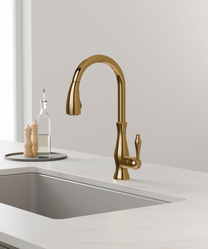 Miscelatore cucina moderno con doccetta e tubo estraibile - dorato