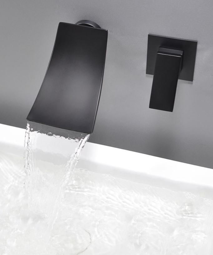 Sofisticato monomaniglia a parete per lavabo nero intenso